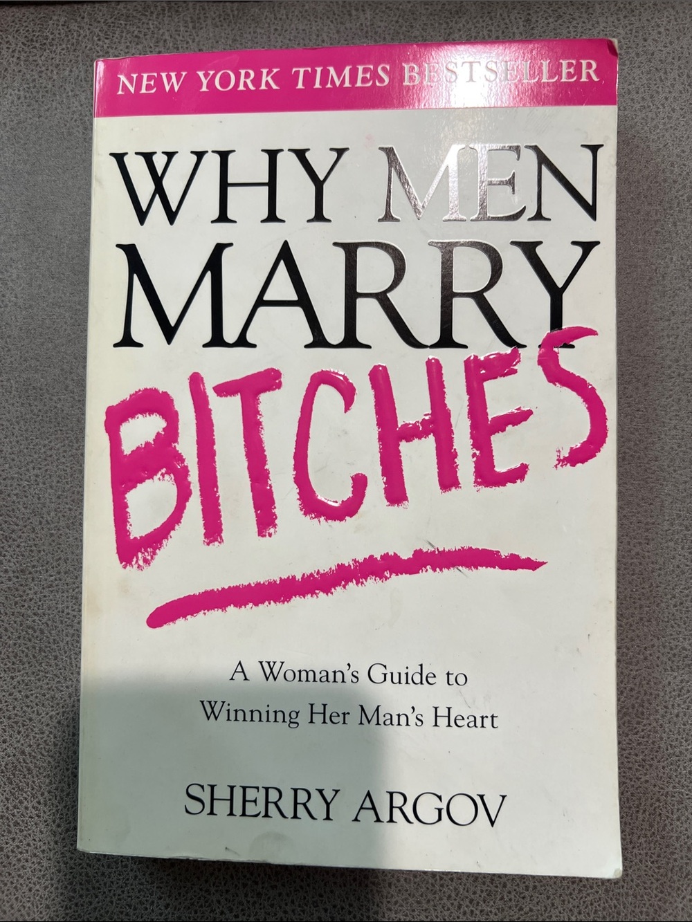 Paperback book Assortment - Picture 6 of 9